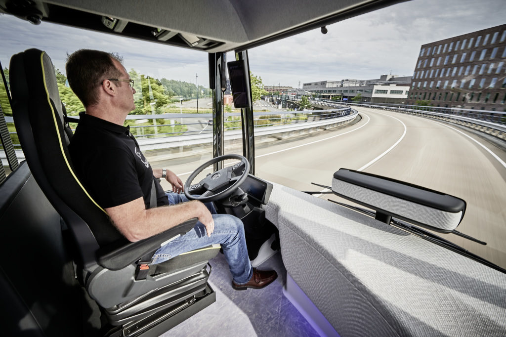 future bus city pilot amsterdam