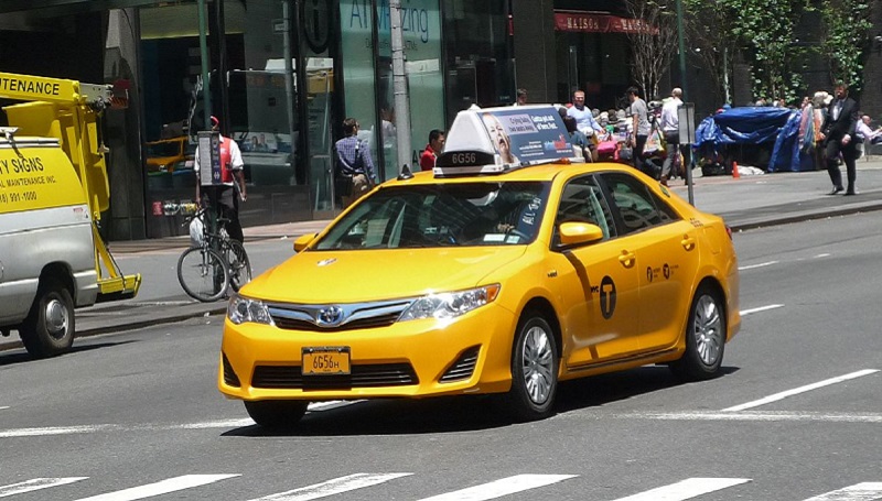 Taxi Manhattan NYC MIT minivan Bridji