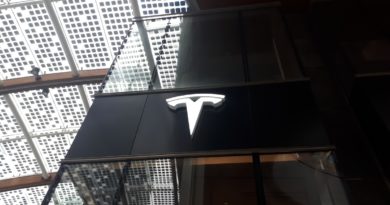 Emerge un utile anche dai risultati del quarto trimestre 2018 Tesla