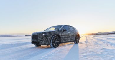 Le BMW iNext pre-serie sfidano le alba gelate per imparare a difendersi dal Vortice Polare