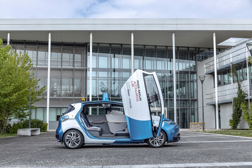 Inaugurato il Paris-Saclay Autonomous Lab, vetrina e laboratorio del trasporto autonomo