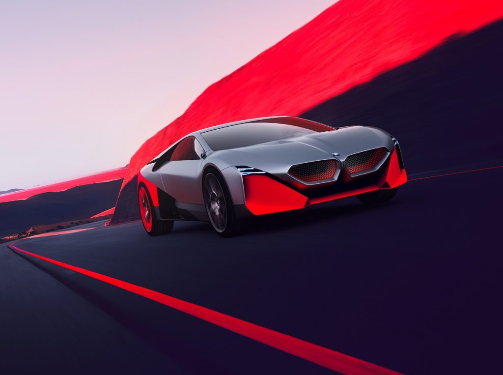 Sull'elettrico il gruppo BMW accelera senza sbandare, e dal 2020 senza far rumore