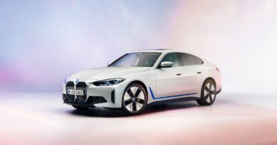 Dalla I4 alla Neue Klasse, BMW dice addio alle convenzioni