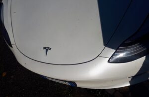 Tesla chiude un primo trimestre 2021 galoppante