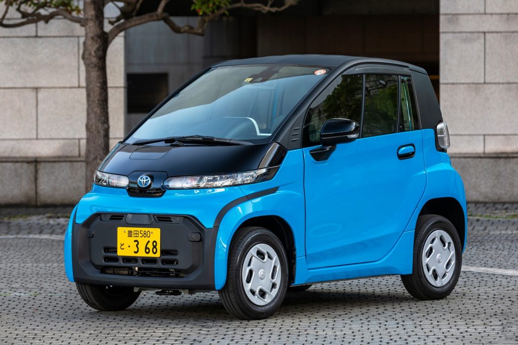 In Giappone Toyota venderà i piccoli C+pod elettrici anche ai privati 1