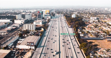 Los Angeles lancia un salvagente con l'Universal Basic Mobility