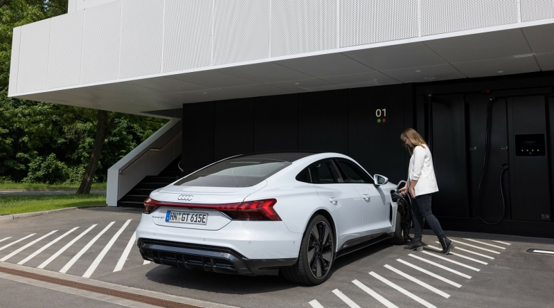 Finita con successo la sperimentazione dell'hub Audi di ricarica urbana a Norimberga