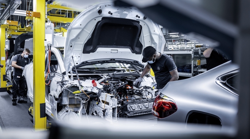Mercedes-Benz prepara la rete produttiva al suo nuovo portafoglio elettrico