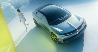 Opel Experimental Concept: la visione per il futuro del "Blitz"